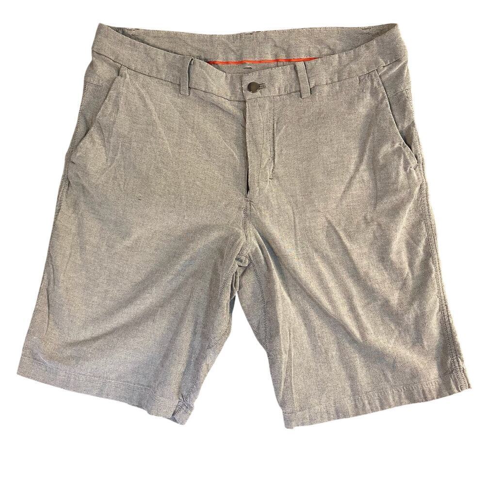 Lululemon Men's‎ Grey Chino Shorts S 36 Everyday Lightweight